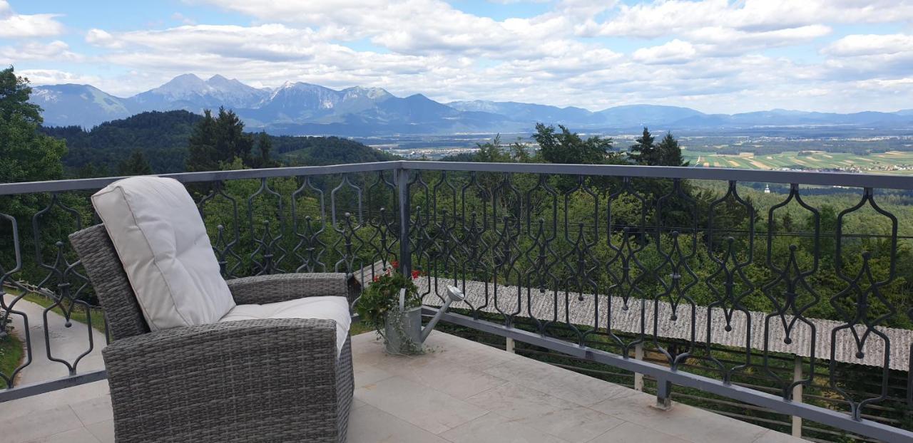 Apartma Pri Bostjanu Škofja Loka Exteriör bild